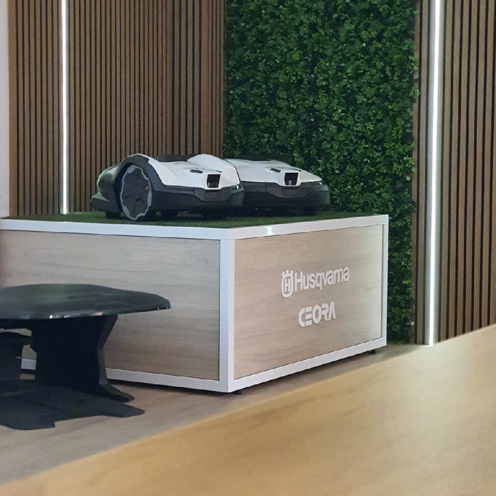 Robotfűnyíró szakértői képzés 2026